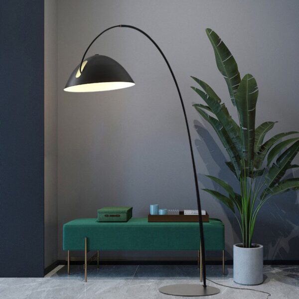 Curve the Arc (Iron) Floor Lamp
