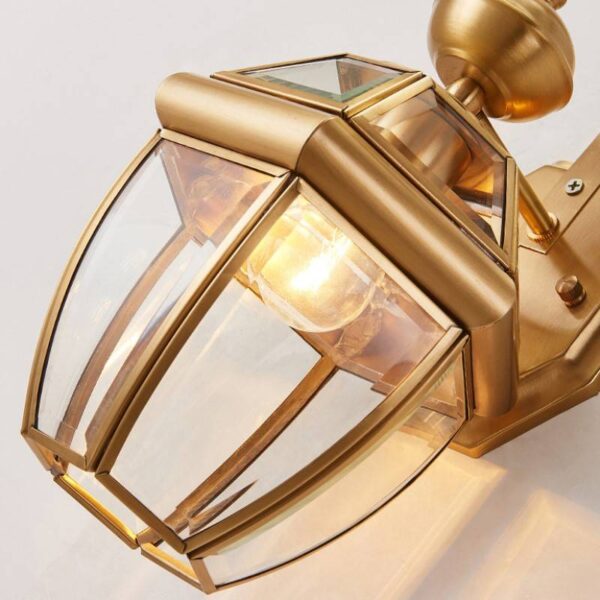 The Classic Coach Wall Lamp - Image 6