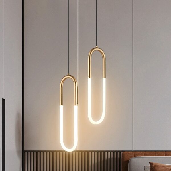 The Oval Linear Gold Pendant - Image 3