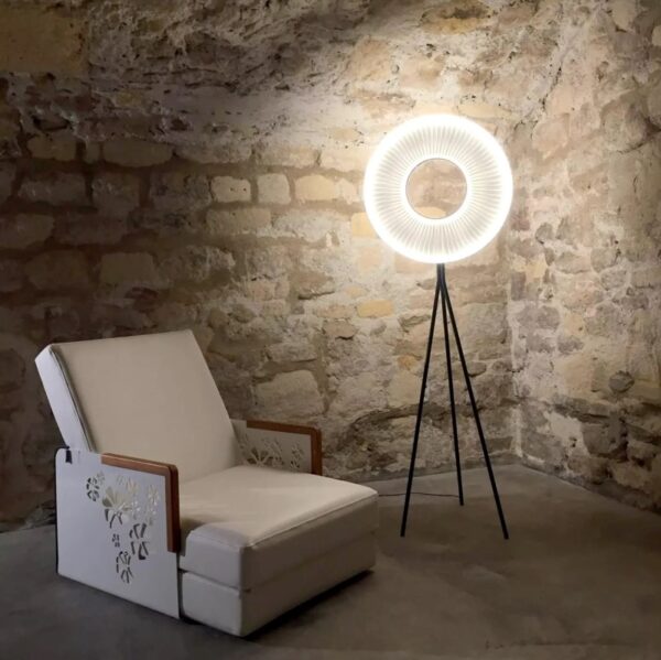Candlerose (LED) Floor Lamp - Image 3