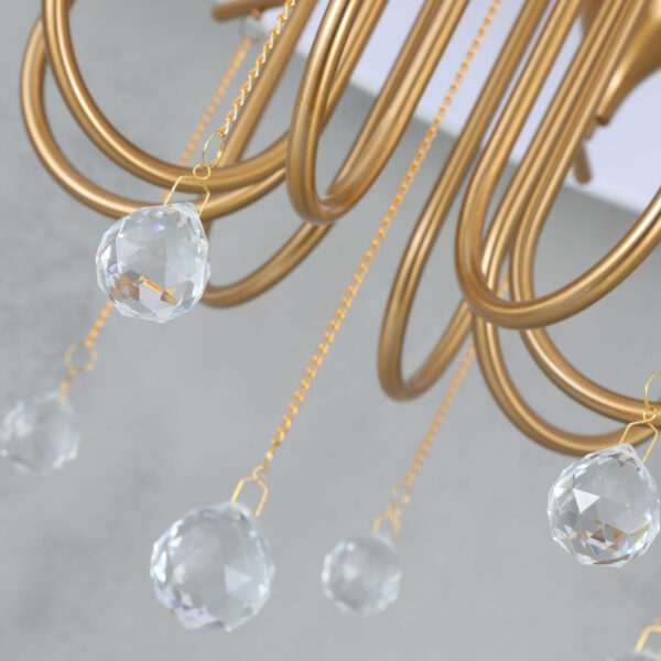 Elegant Lamp Brilliance - Image 3